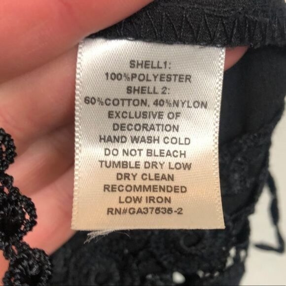 Monteau Black Cropped Tank Top Lace Back Fringe Hem Sleeveless Scoop Neck Size M - Picture 9 of 9